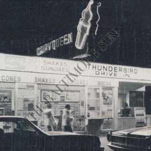 Thunderbird Drive-In, 1976